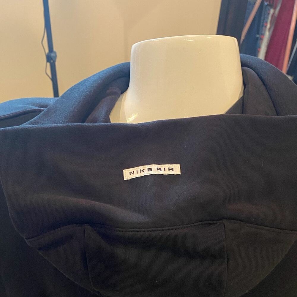 Women’s Nike Air Black Hoodie - - Picture 5 of 10